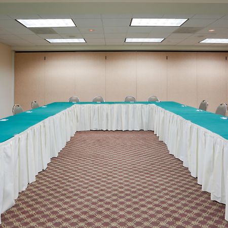 Holiday Inn Express & Suites Tracy By Ihg Ngoại thất bức ảnh