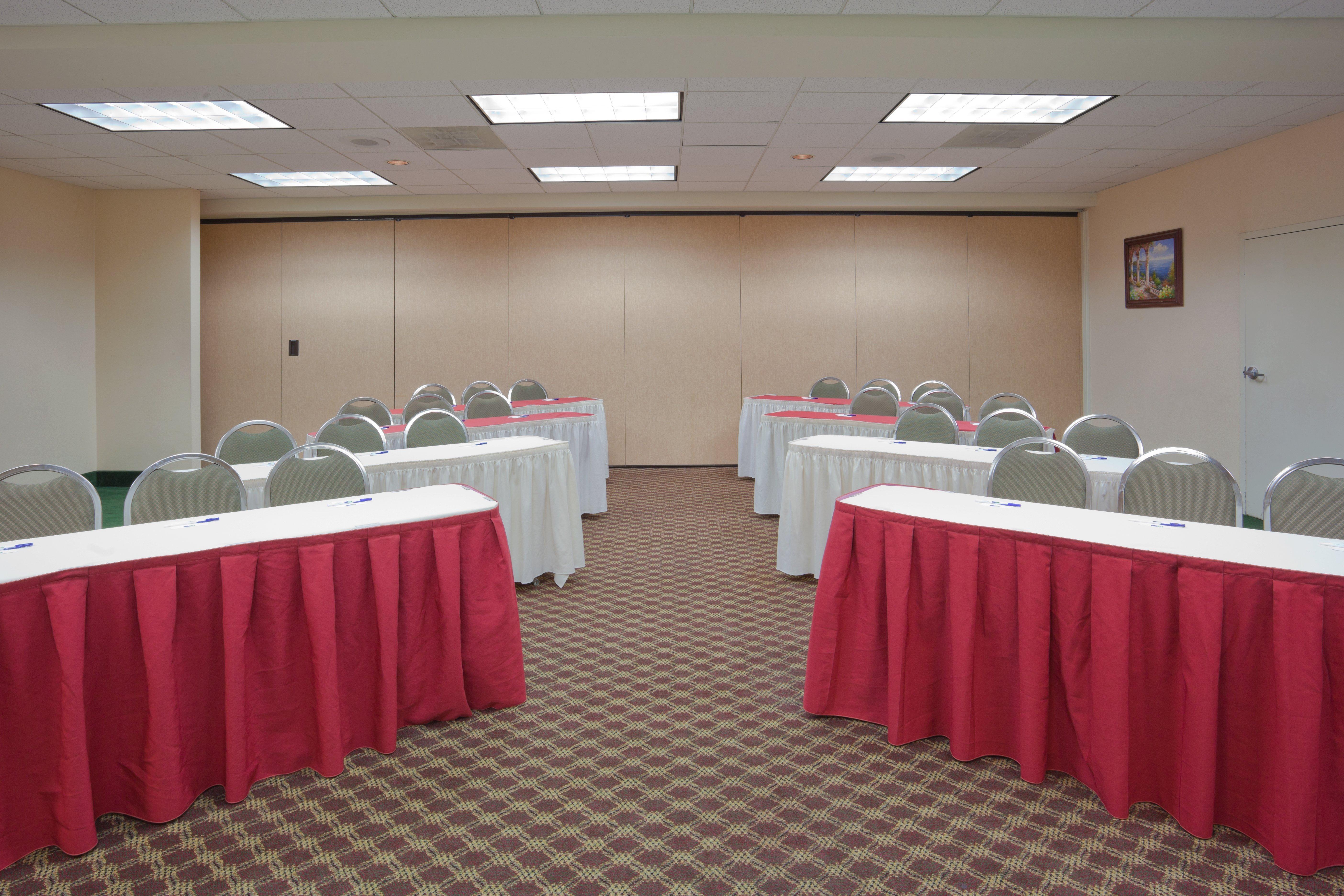 Holiday Inn Express & Suites Tracy By Ihg Ngoại thất bức ảnh