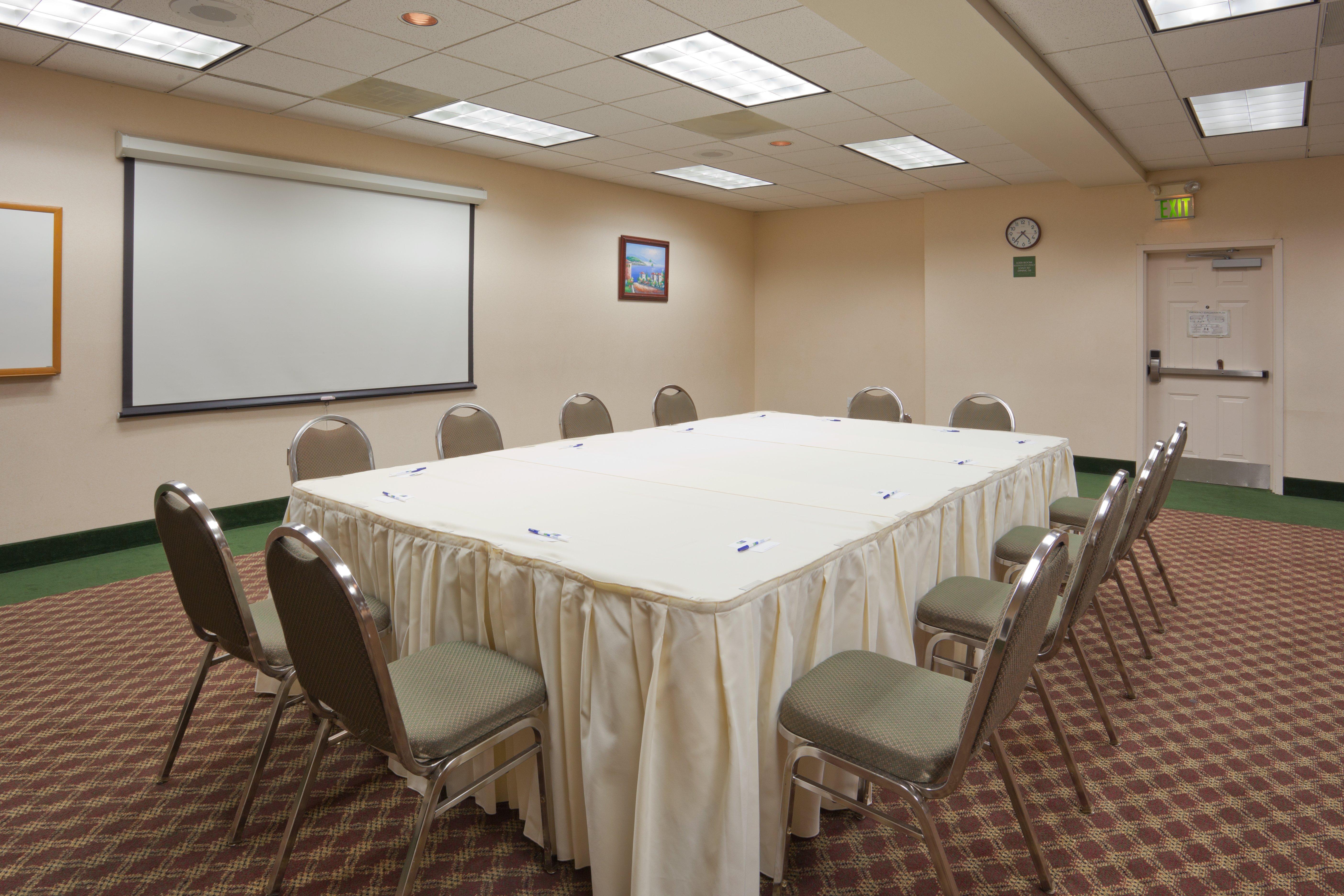 Holiday Inn Express & Suites Tracy By Ihg Ngoại thất bức ảnh