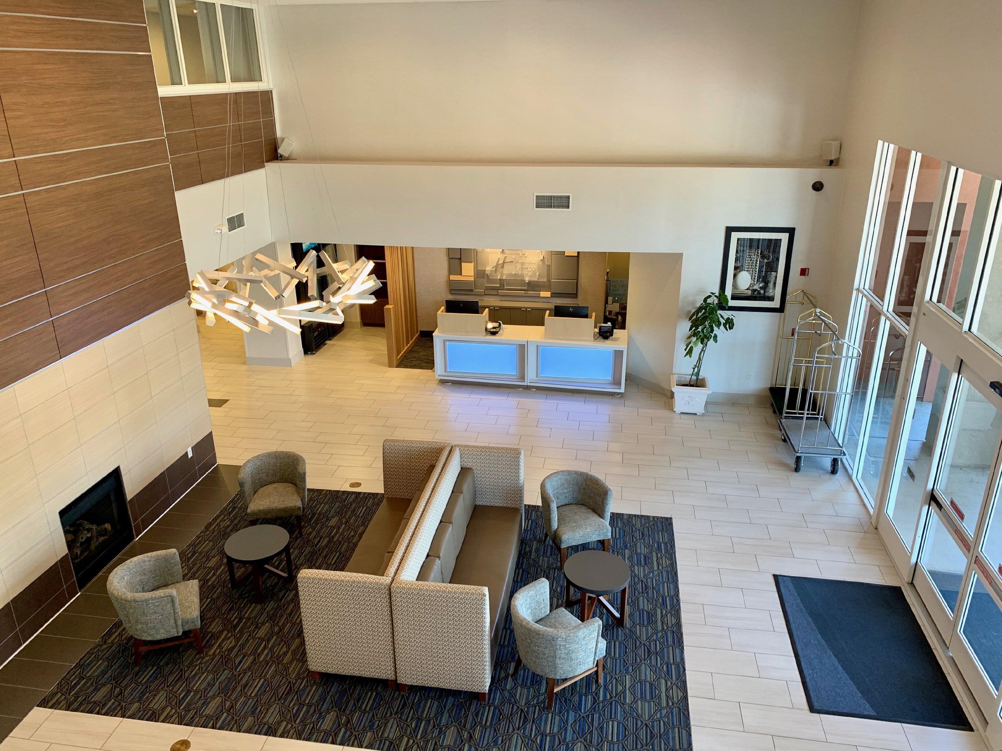 Holiday Inn Express & Suites Tracy By Ihg Ngoại thất bức ảnh