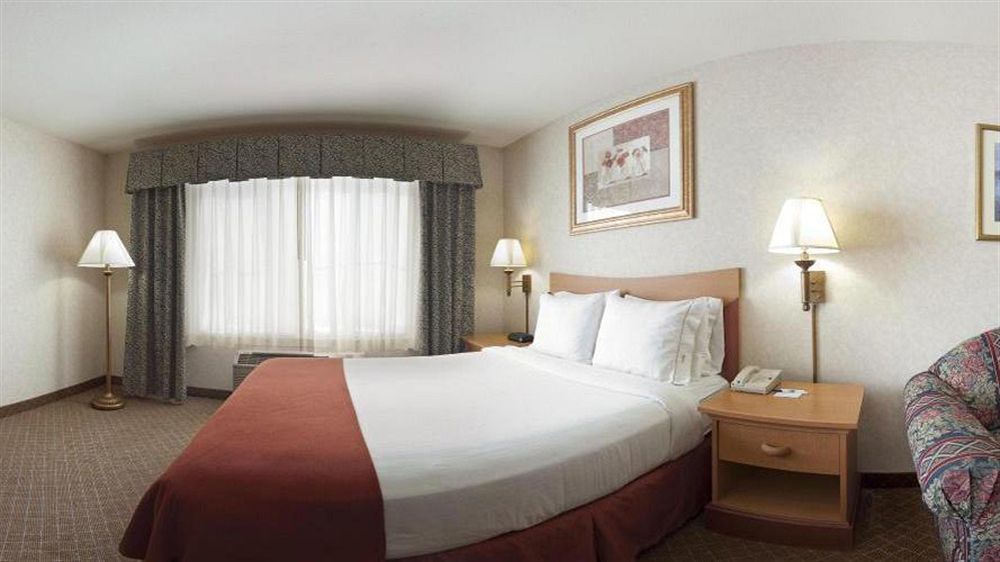 Holiday Inn Express & Suites Tracy By Ihg Ngoại thất bức ảnh