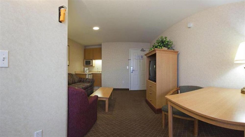 Holiday Inn Express & Suites Tracy By Ihg Ngoại thất bức ảnh